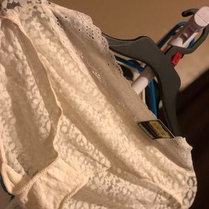 2 Wacoal Hi-cut briefs